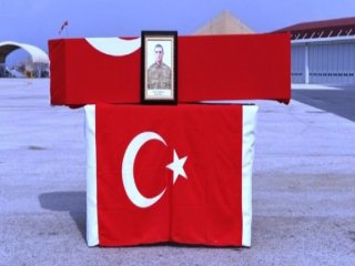 Şehit Er Memleketine Uğurlandı