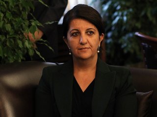 HDP'li Pervin Buldan hacı oluyor
