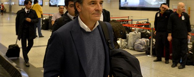 G.Saray Prandelli'nin Biletini Kesti