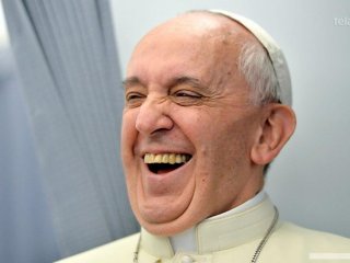 Papa'nın Hediyesi Ortalığı Karıştırdı