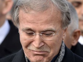 Şahin'in Eşi Toprağa Verildi