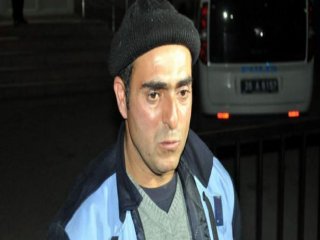 7. Kattan Düşen Çocuğu Havada Yakaladı