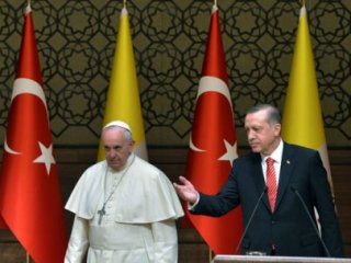 Erdoğan'dan Papa'ya 'Sisi' Sitemi