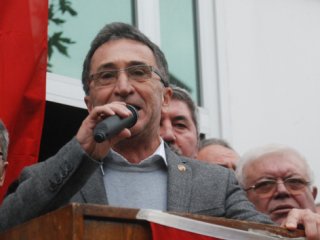 CHP'li Başkanın Evine Silahlı Saldırı