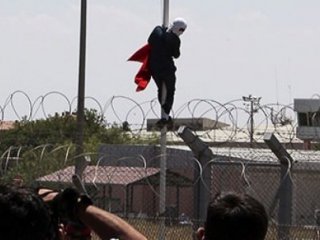 Bayrak İndirme İddianamesi Kabul Edildi