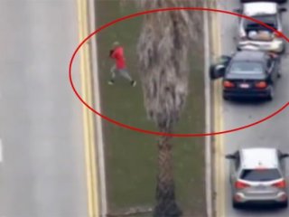 Şaşkın Oto Hırsızının Komedi Filmi Gibi Kaçışı!