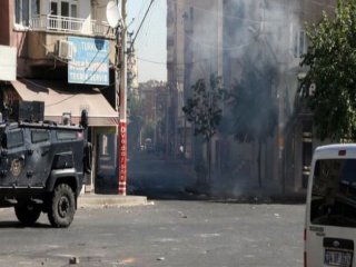 Diyarbakır'da Polise Hain Saldırı