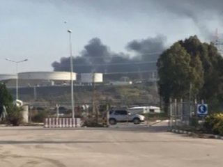 Adana'da Petrol Sahasında Yangın