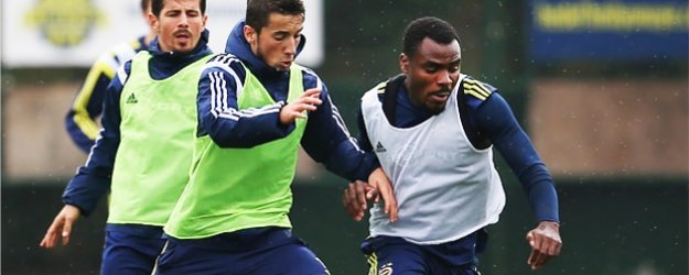 Fenerbahçe Antremanında Şok Sakatlık!
