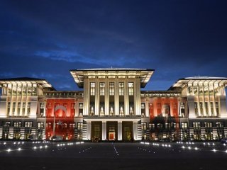 Ak Saray için Atatürk'ün Vasiyetine Bakılacak!