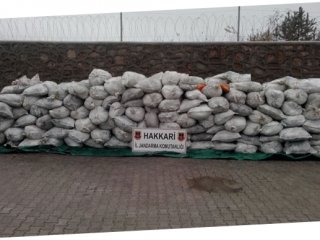 Kömür Çuvallarının Altından Kaçak Çay Çıktı