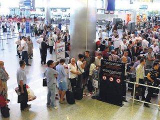 Havaalanlarından Yolcu Rekoru