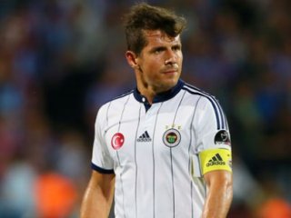 Emre Belözoğlu Yine Mahkemelik