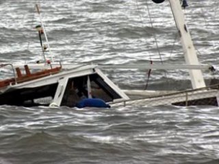 Kaçakları Taşıyan Tekne Battı: 70 Ölü!