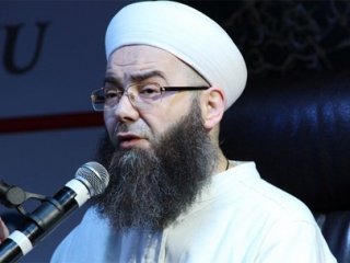 Cübbeli'den Osmanlıca Yorumu: Gavurlar..