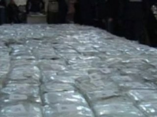 Sınırda 1 Ton Uyuşturucu Ele Geçirildi