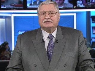 Hasan Celal Güzel:"Kenan Evren Osmanlıca Not Alırdı"