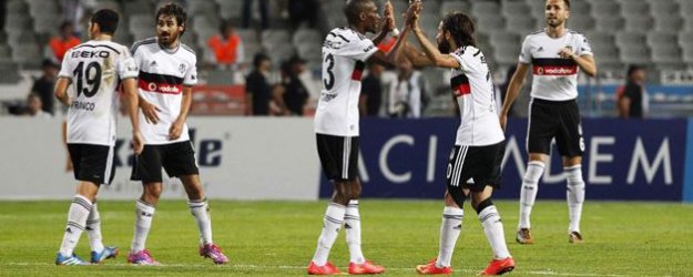 Beşiktaş'ta Şok Sakatlık! Kadrodan Çıkarıldı