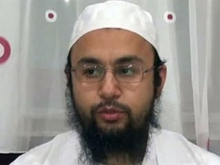 Özbek Hoca'ya Kurşun