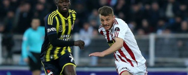 Fenerbahçe Sivasspor'u Ağırlayacak.