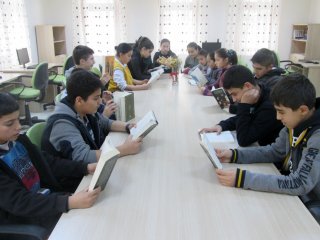 Altındağlı Çocuklar Kitap Kurdu