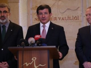 Başbakan Davutoğlu Fatiha İle Başladı