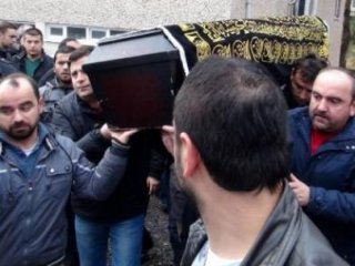 Göçükte Ölen Madenci Toprağa Verildi