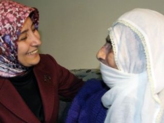 103 Yaşındaki Teyzenin Davutoğlu Şaşkınlığı