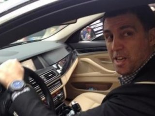 Hakan Şükür Yine Yalnız Bırakmadı