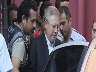 O Emniyet Müdürünün Adı Da Listede