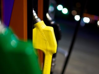 Benzine Bir İndirim Daha Geldi