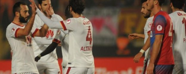 Aslan İzmir'de Coştu 1-9