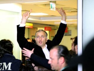 Ekrem Dumanlı'nın Kızı Oldu