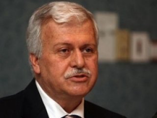 Gülerce'den Fuat Avni'ye Anında Cevap!