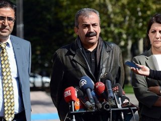 İmralı'daki 3 Saatlik Gizli Görüşme!