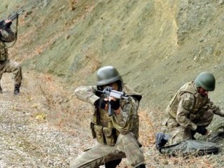 Evden Kaçan 3 Kızı Jandarma Kurtardı