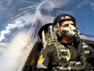 Solotürk Kokpitinde Bir İlk!