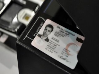 Yeni kimliklerle O Dert Bitiyor