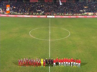 Diyarbakır'da İstiklal Marşı Islıklandı