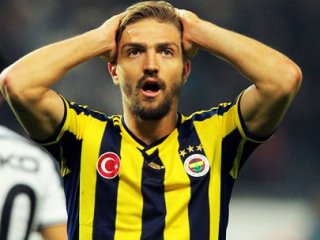 Caner'den Şok Eden Karar!