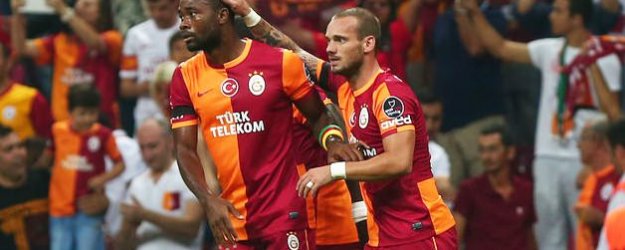 Galatasaray yönetimine rest çekti
