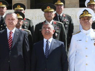 Sessiz Sedasız Evlendi