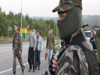 Ukrayna'da Rehine Değişimi Yapıldı