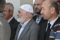 Karahasanoğlu, Karakoç’u anlattı