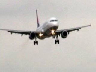 Kaybolan Uçaktan Hala Haber Yok