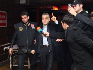 Oğula Gizemli Telefon: Babanı Kurtarabiliriz