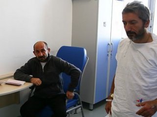 "Bir Can Simidine Yedi Arkadaş Tutunduk"