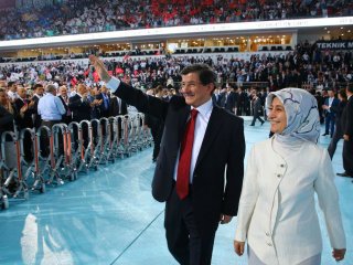 Star Yazarından AK Parti'ye Ağır Hakaret