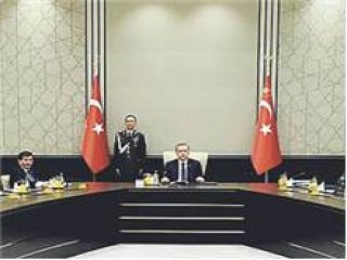 MGK'da Neden Atatürk Fotoğrafı Yoktu!