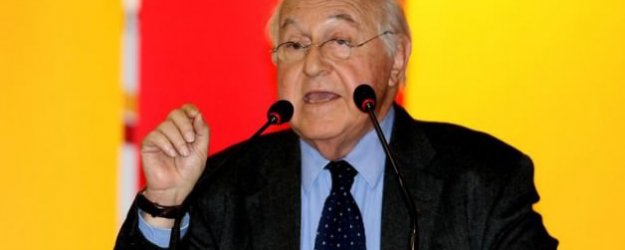 Duygun Yarsuvat, Ak Saray'a Çıkıyor